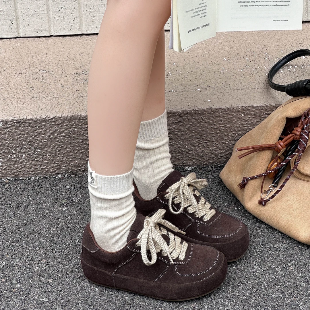 漫斯贝尔真皮复古德训鞋秋季新款厚底休闲女鞋阿甘鞋百搭运动板鞋