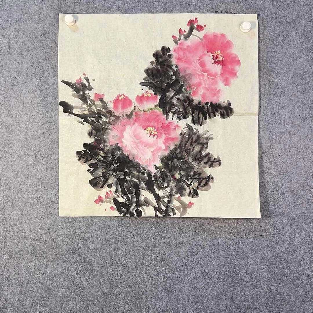 国画792 牡丹等植物生长于这里生长