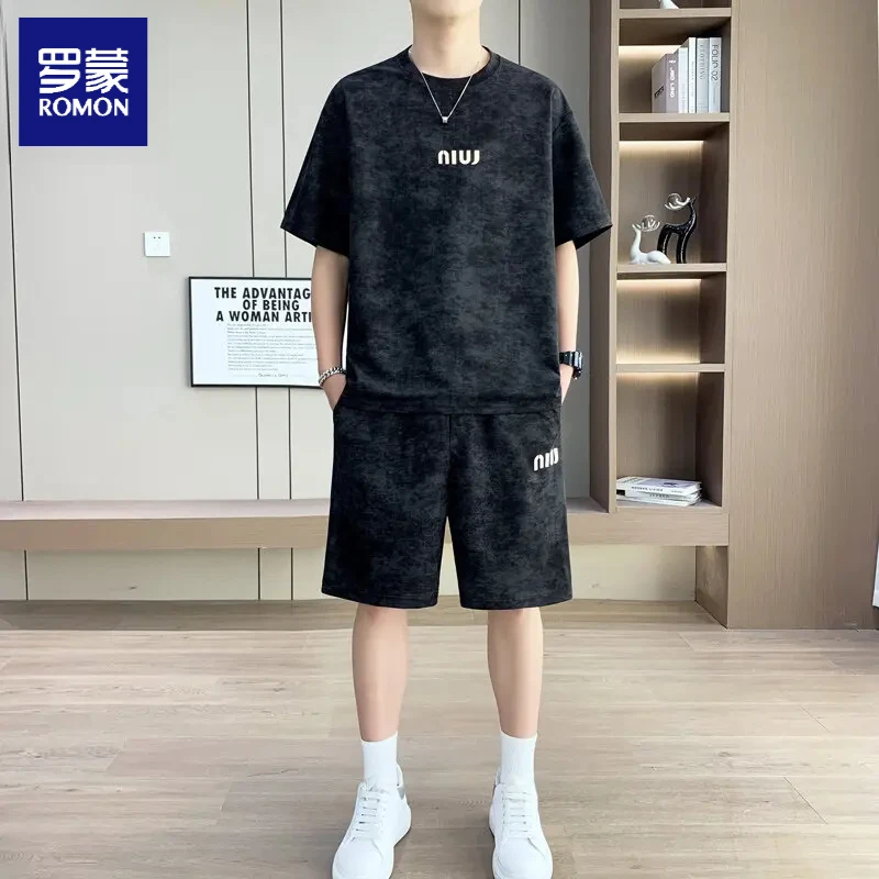 罗蒙2025夏季新款冰丝短袖T恤男士宽松休闲套装潮男短裤两件装男