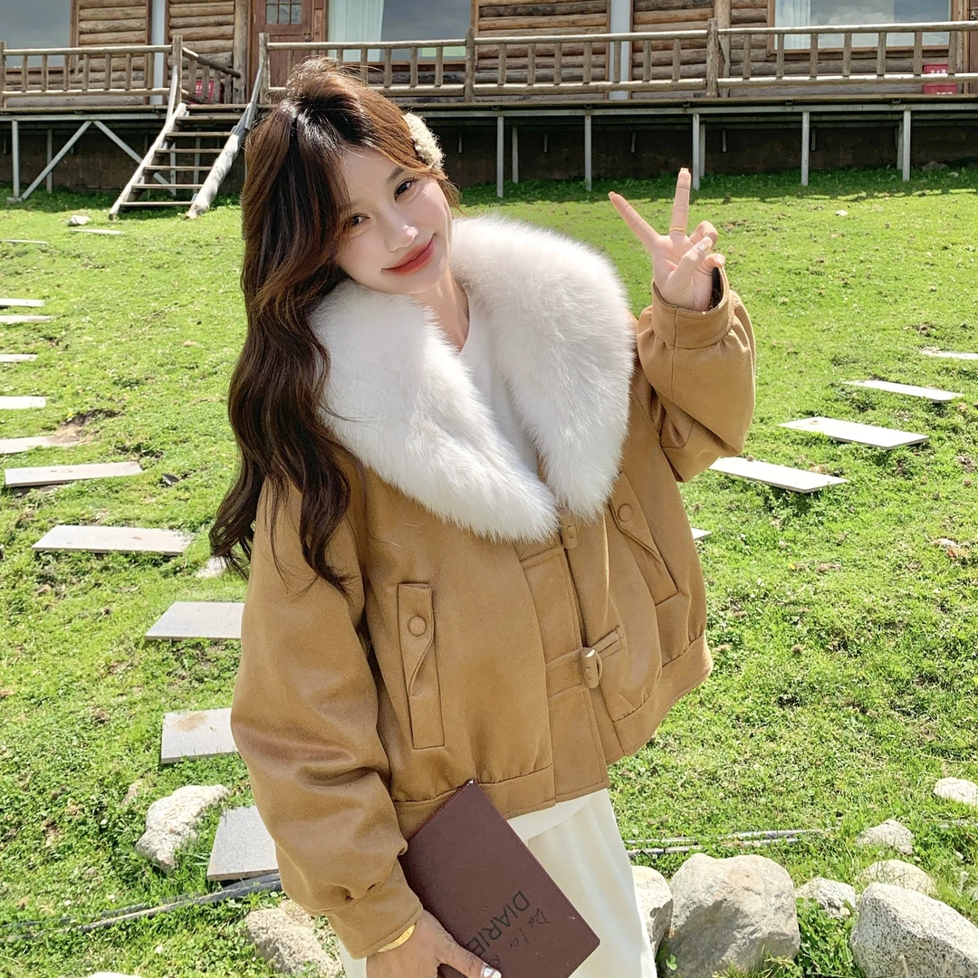 高级感大毛领烫金麂皮绒羽绒服女2025冬季新款保暖白鸭绒内胆外套