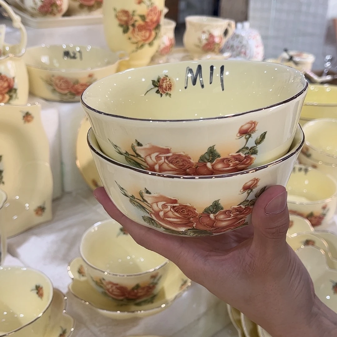 星博陶瓷有限公司2个