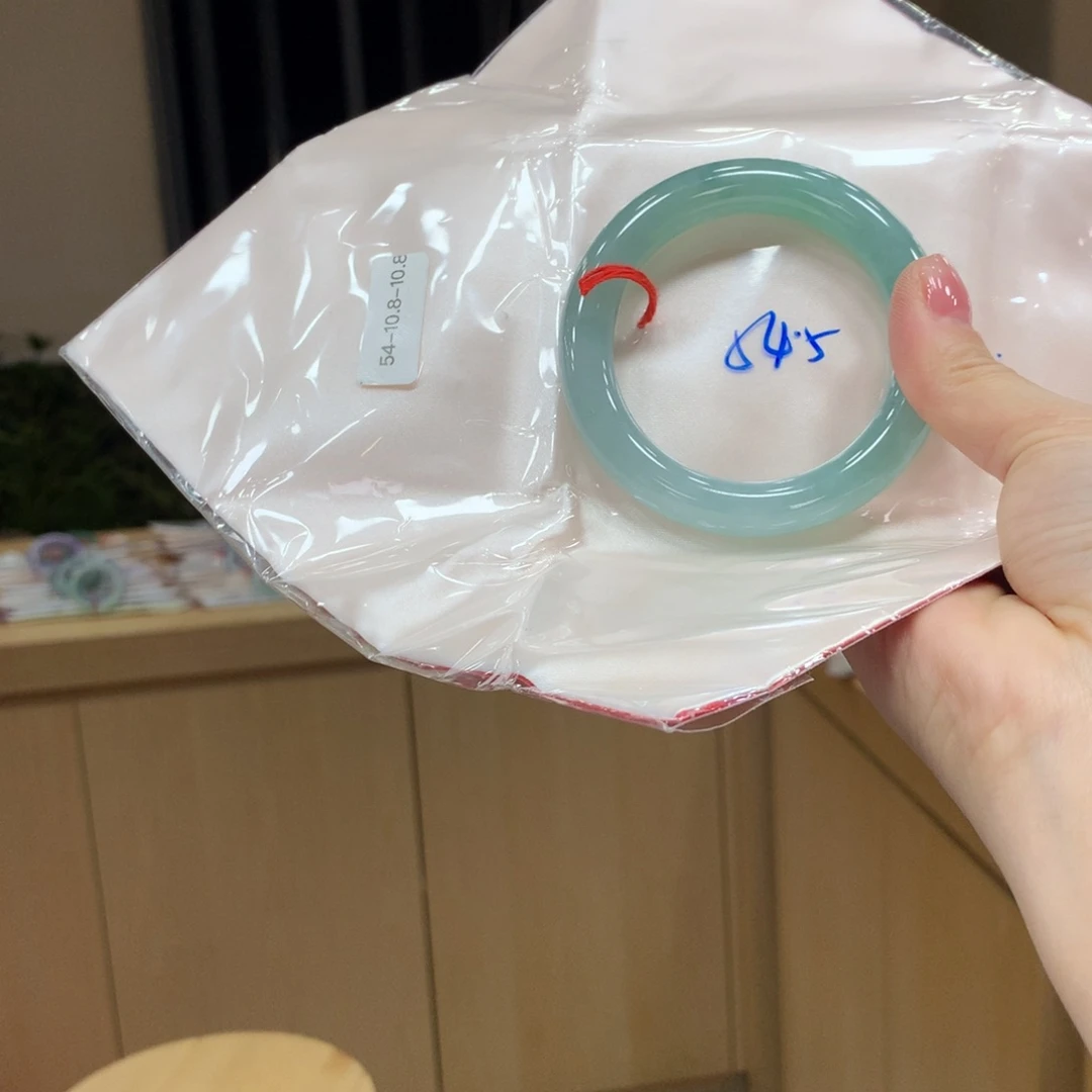 未镶嵌手镯翡翠不退不换