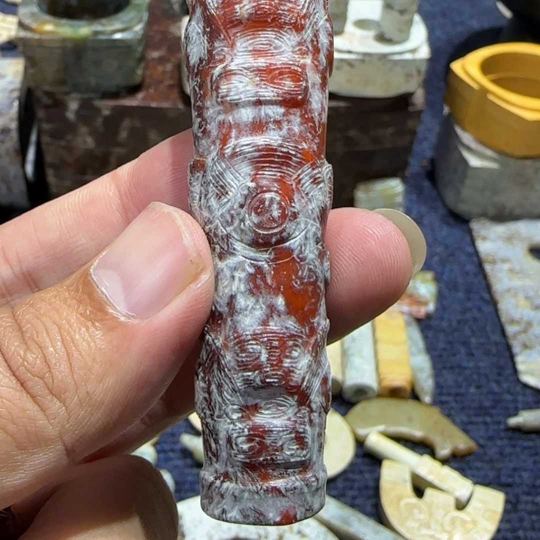 鳜***开和田玉（糖玉）未镶嵌车挂