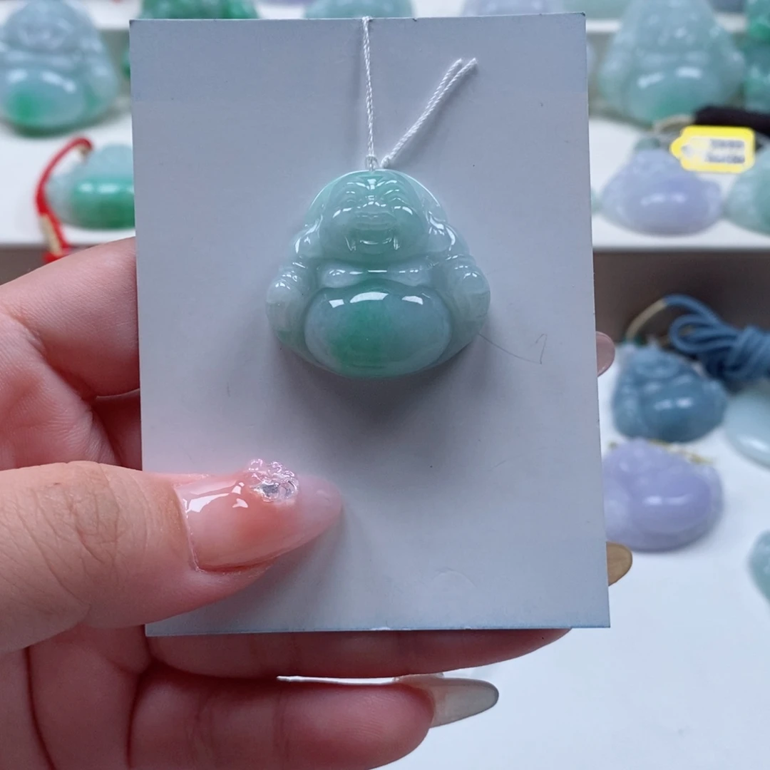 小***点颈饰未镶嵌翡翠天然翡翠