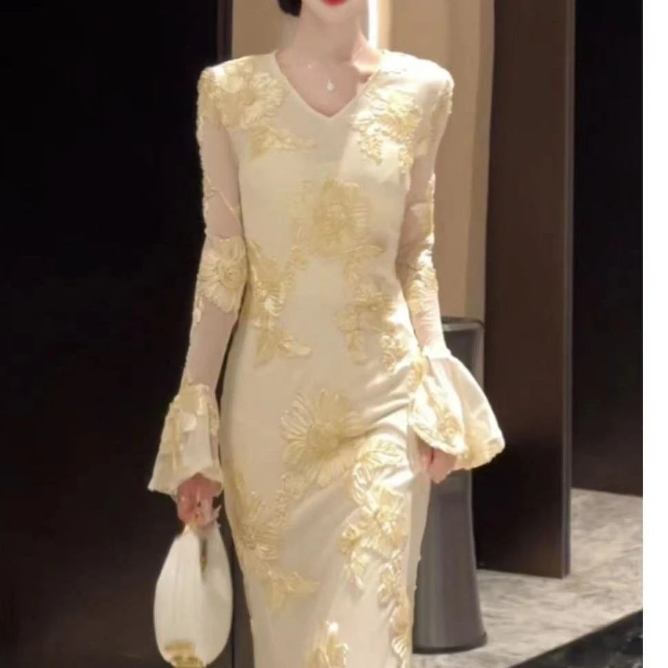 【婉婉定制】【顶楼女主】长袖收腰显瘦连衣裙预CDW4LYQ4457C