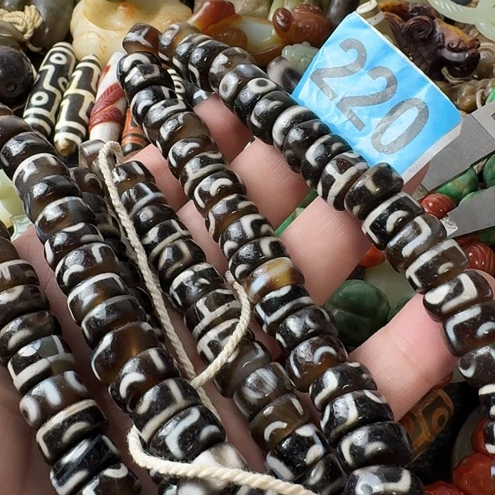 田***田玛瑙/玉髓未镶嵌颈饰