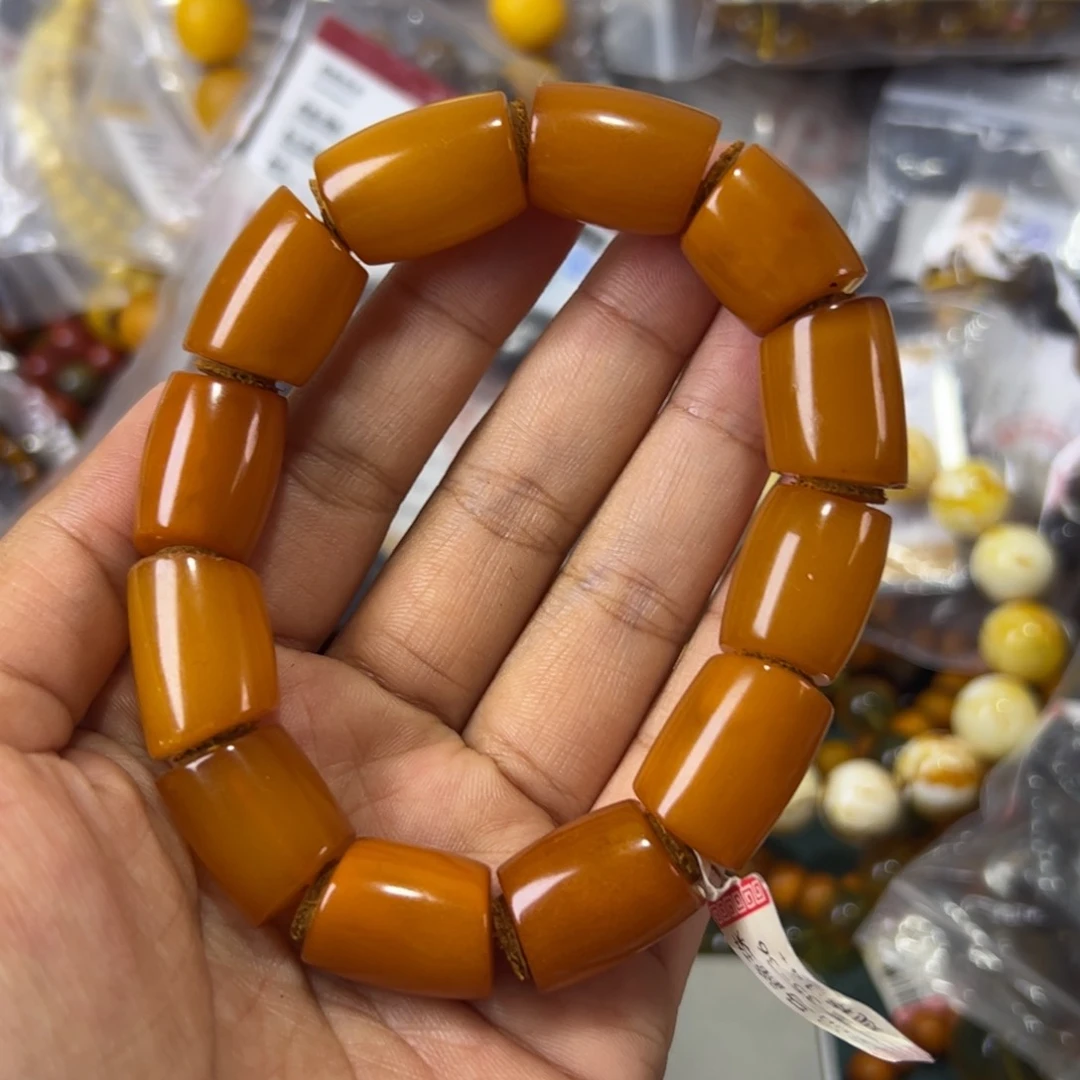 未镶嵌琥珀珠宝奇石953