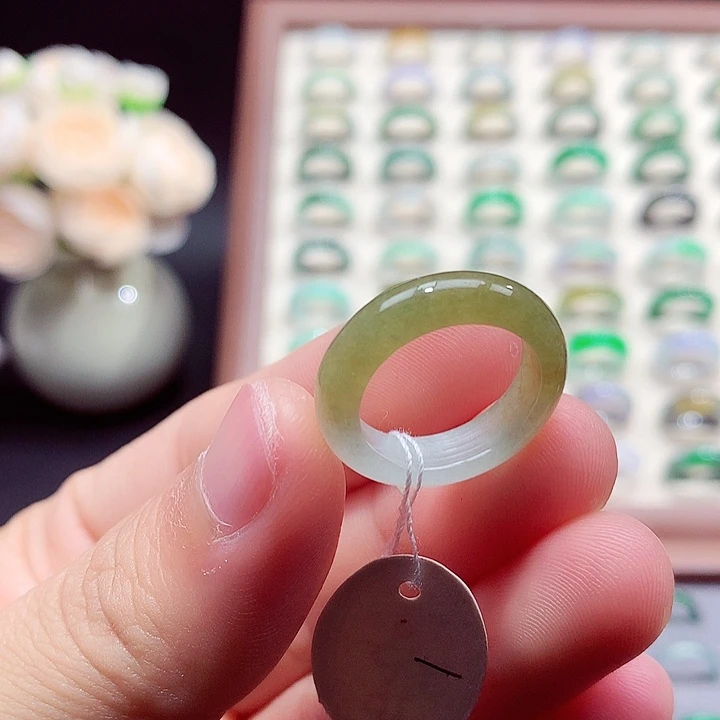 翡翠未镶嵌戒指12-13号