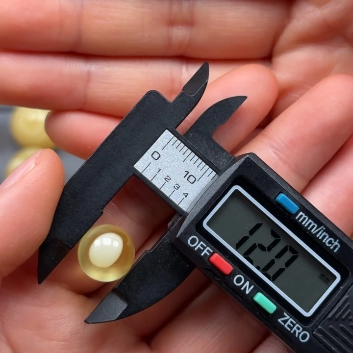 徐***～琥珀未镶嵌珠宝奇石蜜蜡单珠