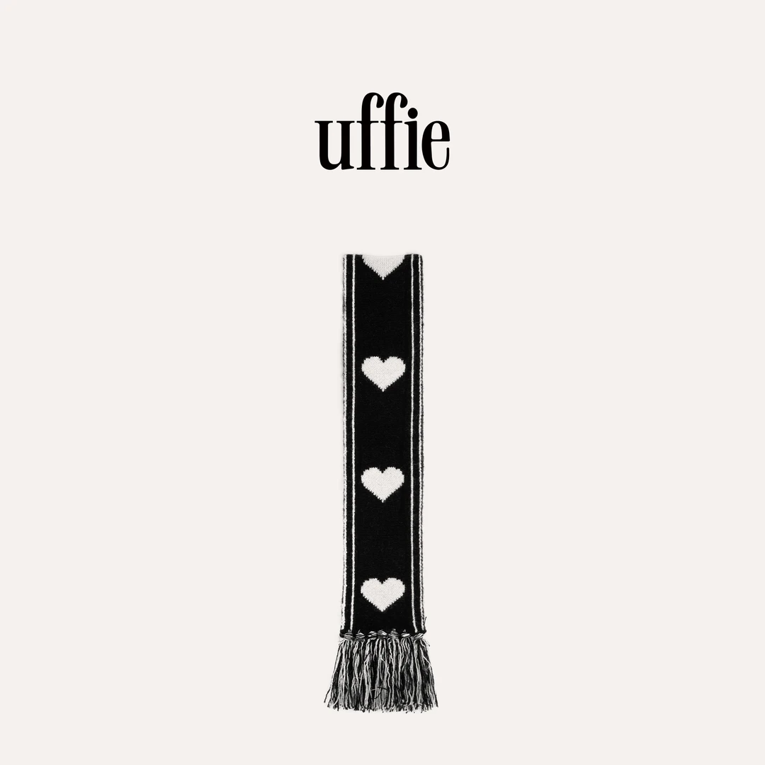 UFFIE于绘  流苏装饰爱心山羊绒针织围巾