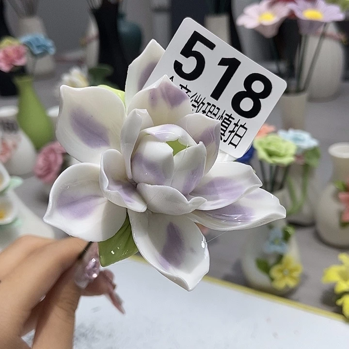 陶瓷纯手工捏花设计