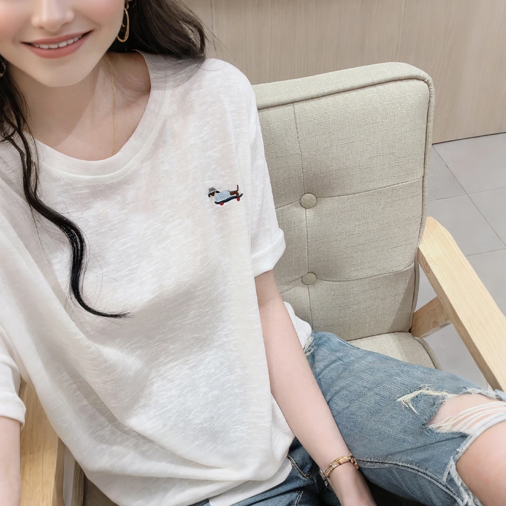 雪花棉轻薄短袖小众T恤女夏季新款宽松减龄慵懒简约刺绣圆领上衣
