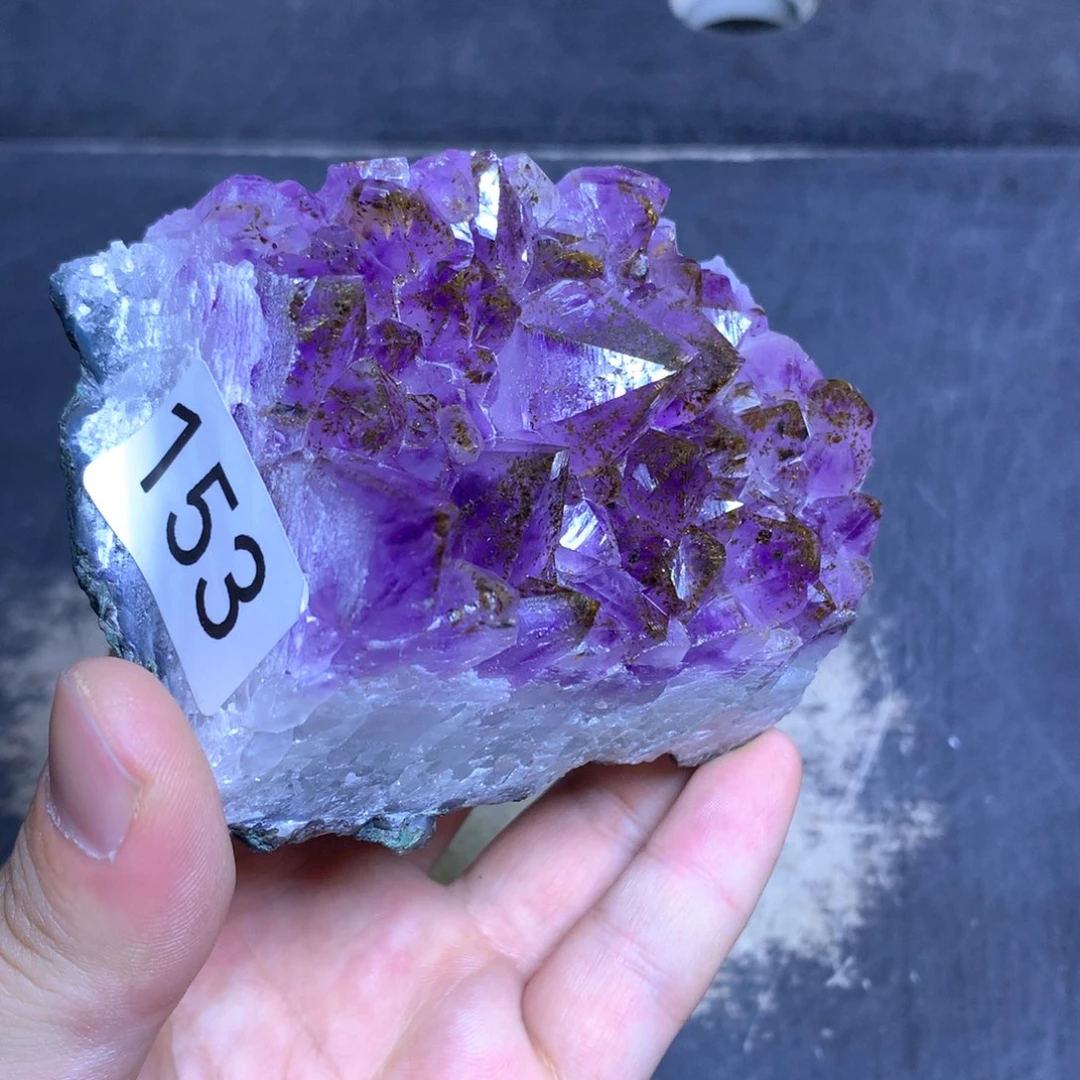 水晶摆件未镶嵌紫晶
