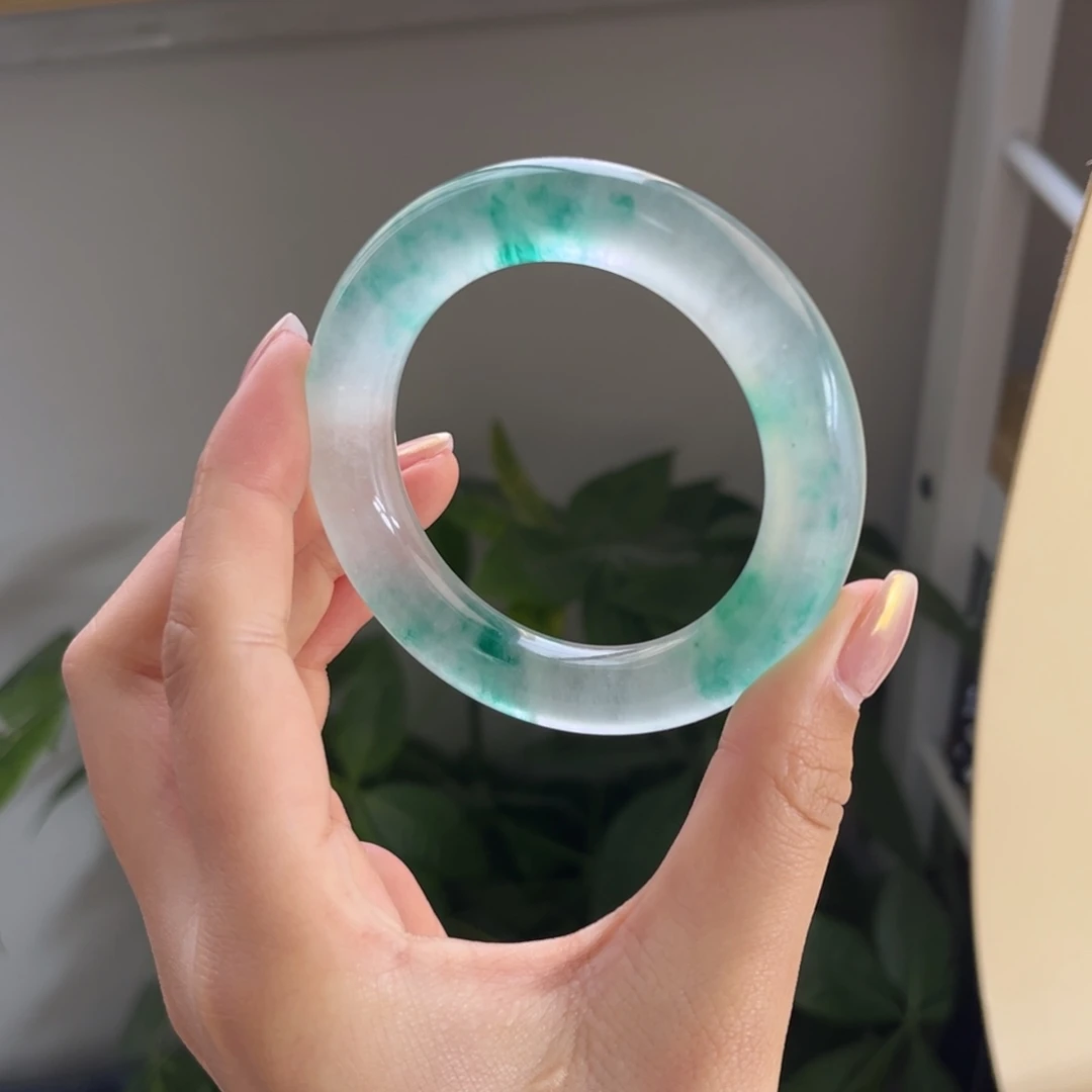 紫***幻玉面包店是最有吸引力