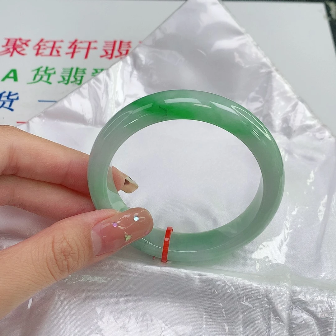 未镶嵌手镯翡翠809