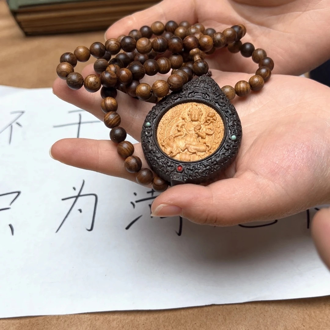 大叶紫檀（黑酸枝木类）
