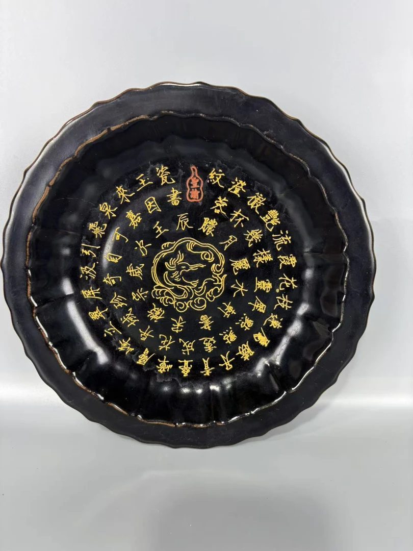 手工制作陶瓷摆件