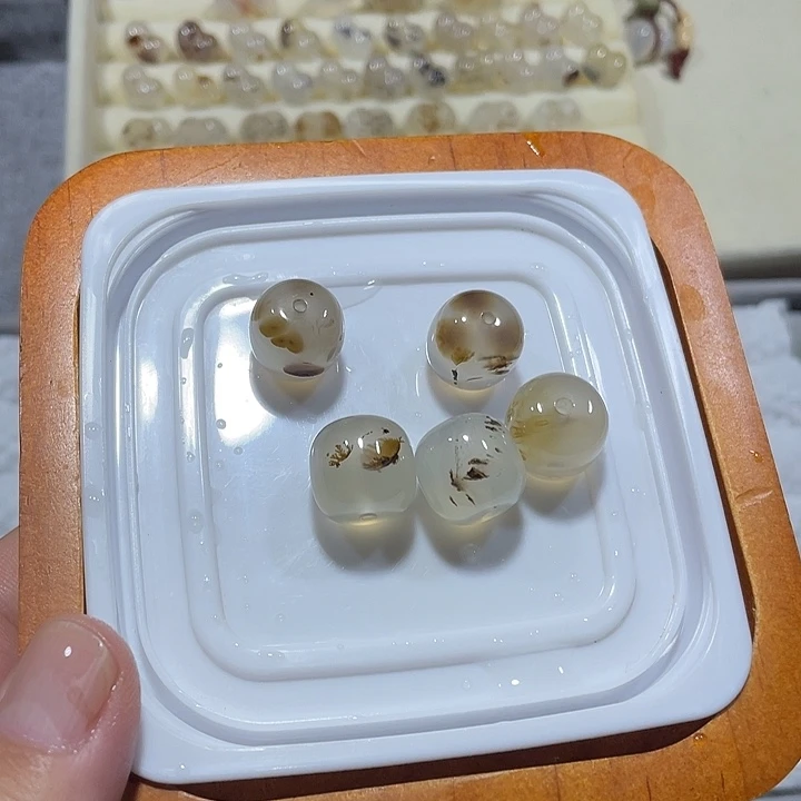 合金颈饰玛瑙/玉髓