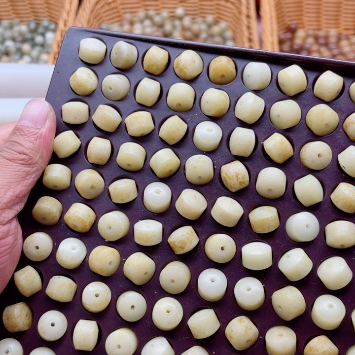 吊坠白玉菩提12-10风化经纶100颗