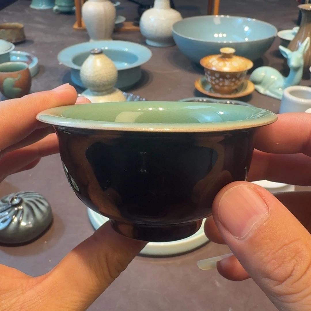 龙泉青瓷茶具微瑕