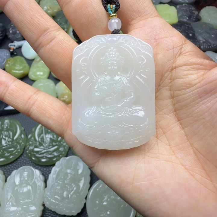 和田玉未镶嵌珠宝奇石