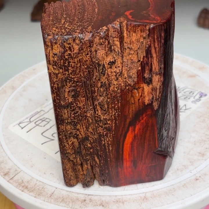 大叶紫檀（黑酸枝木类）