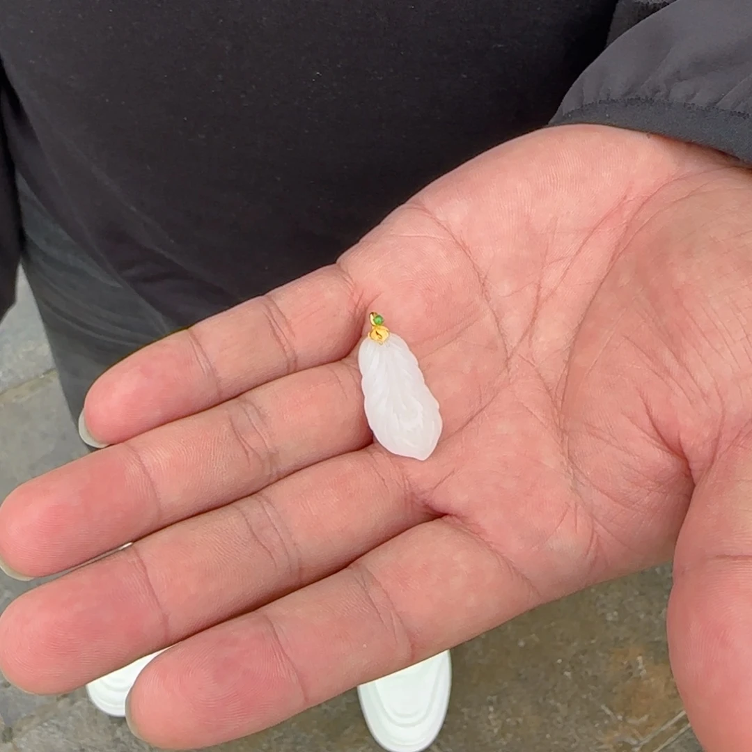 和田玉18K金镶嵌颈饰