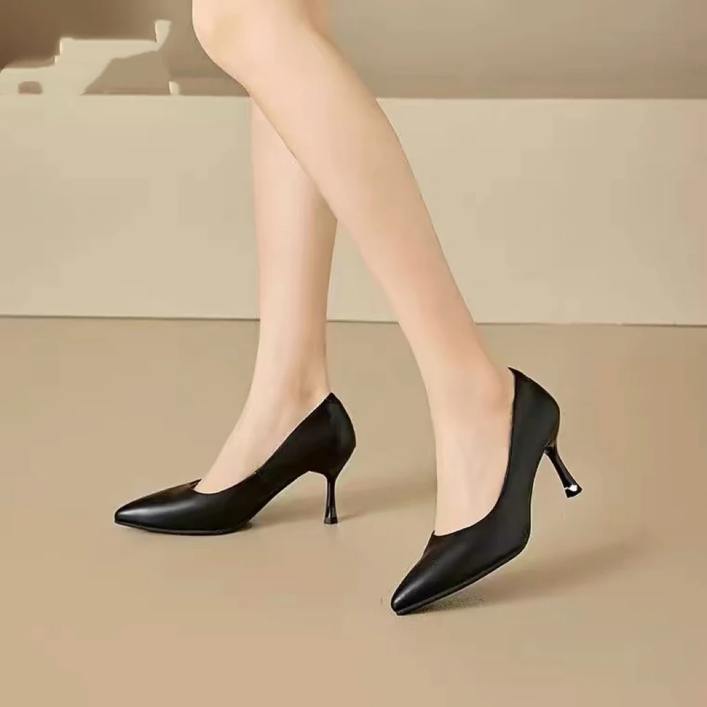 高跟鞋1660春季新款休闲细跟尖头纯色套脚通勤修饰24C