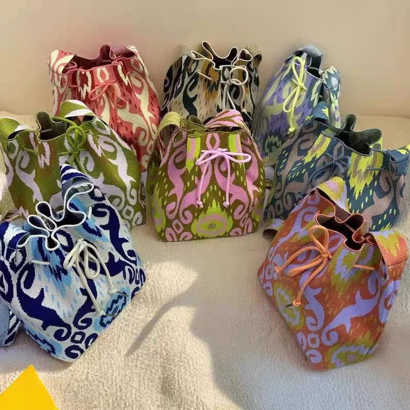 新疆包邮乌市发货 艾特莱斯收纳包