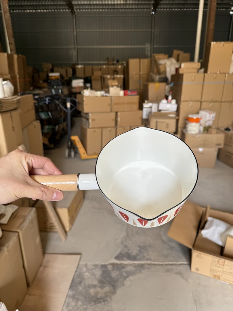 肥龙韩国下午茶兰花漏嘴短柄珐琅搪瓷奶锅泡面汤锅电磁炉燃气适用