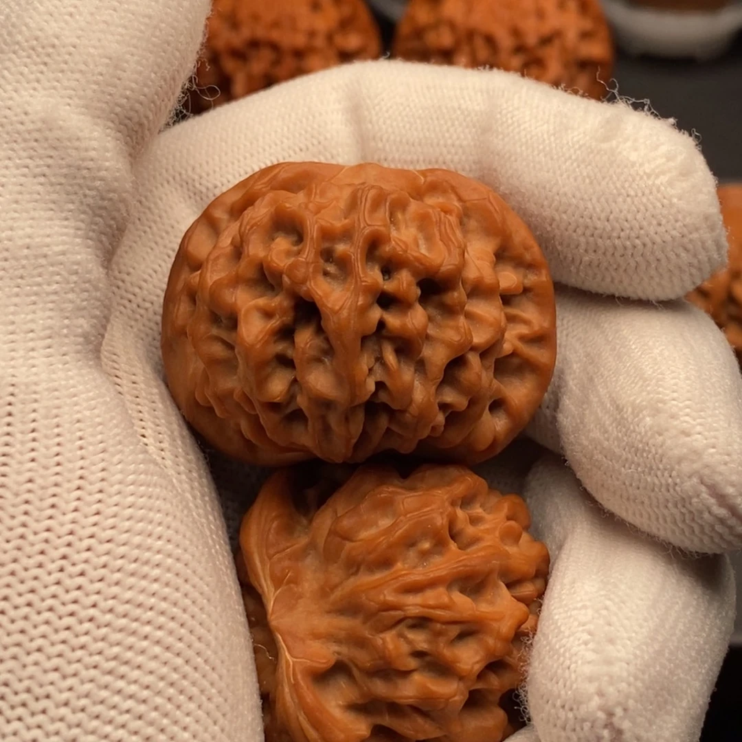 瞧***把件文玩核桃秦闷40