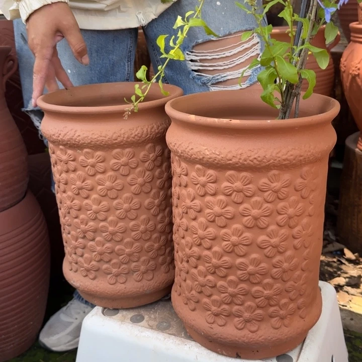 紫砂花瓶口20高31宜兴土陶粗糙小花模糊