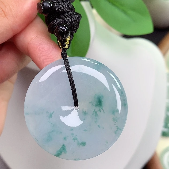 颈饰未镶嵌翡翠平安扣40.3x6.2mm