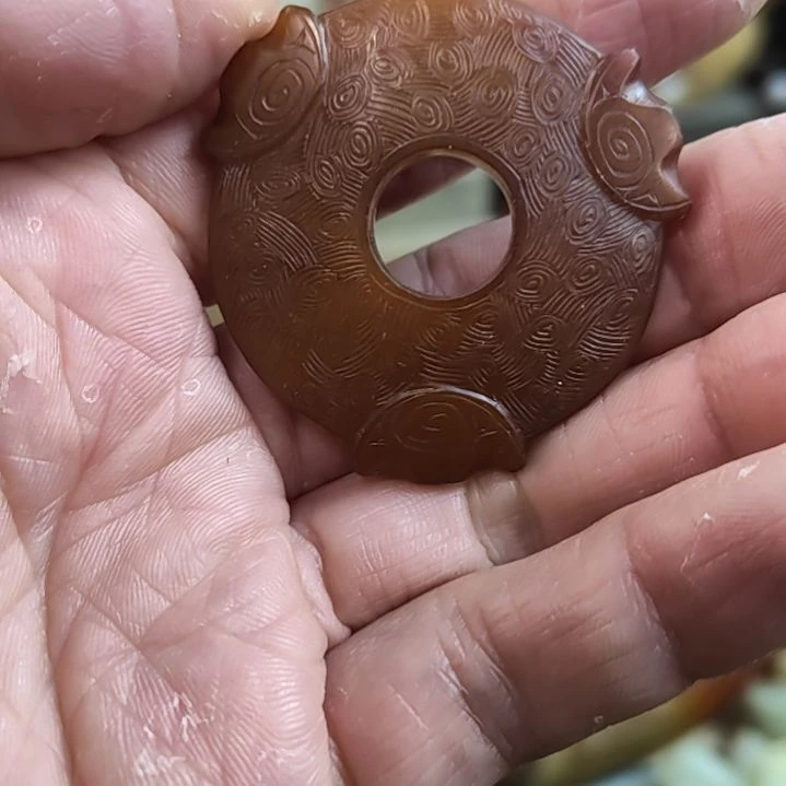 和田玉（糖玉）未镶嵌挂件