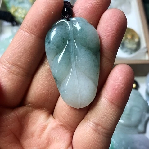 翡翠未镶嵌颈饰天然缅甸翡翠a货