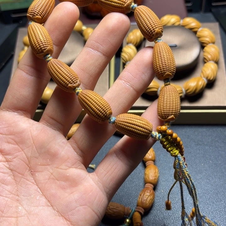 手串/手链橄榄核橄榄核雕玉米