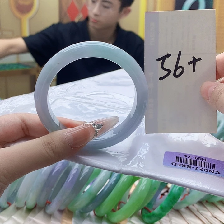 未镶嵌手镯翡翠nn