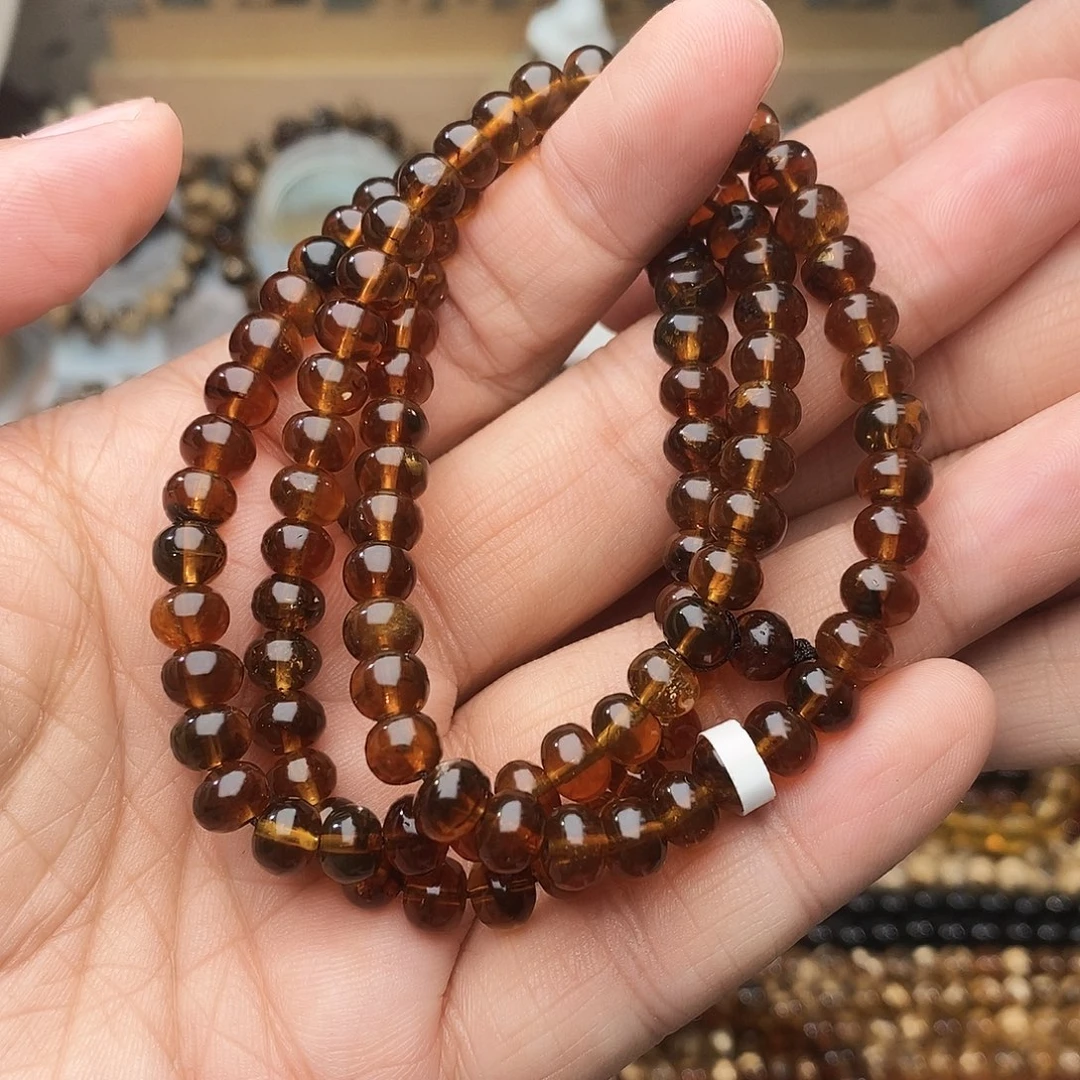 琥珀未镶嵌裸石6血