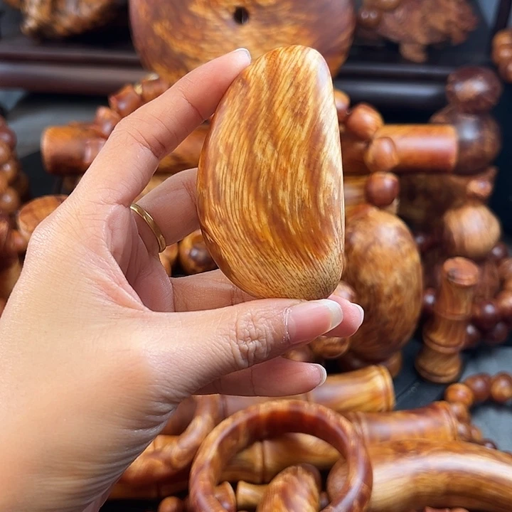 无事牌松木（琥珀木）