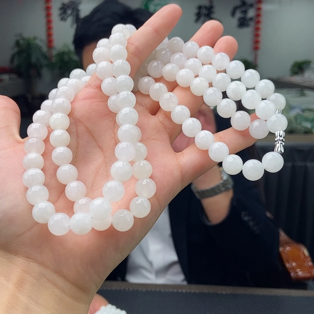 和田玉未镶嵌颈饰颜色多样性发拍一发一