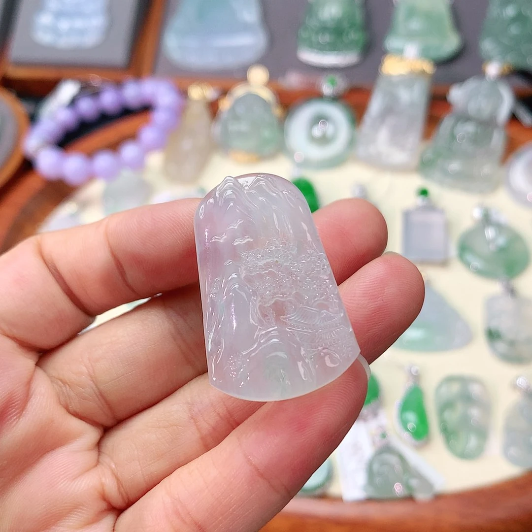 翡翠未镶嵌吊坠(不含链)山水牌