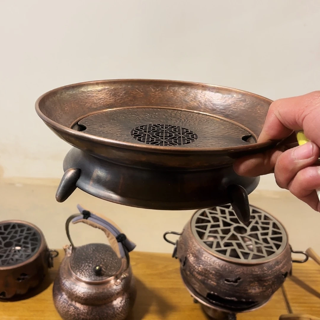 22三足宋氏水洗壶承手工锻打工艺