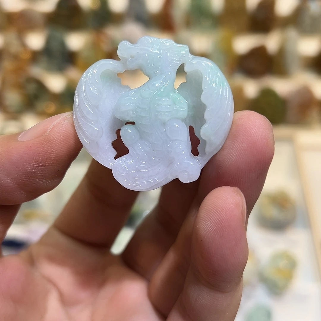 颈饰未镶嵌翡翠挂件