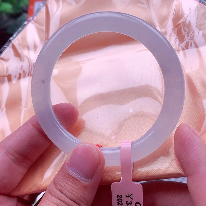 翡翠未镶嵌手镯翡翠