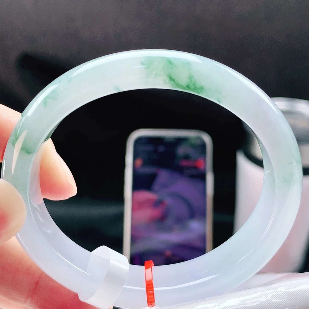 未镶嵌手镯（贵妃镯）翡翠55冰绿花