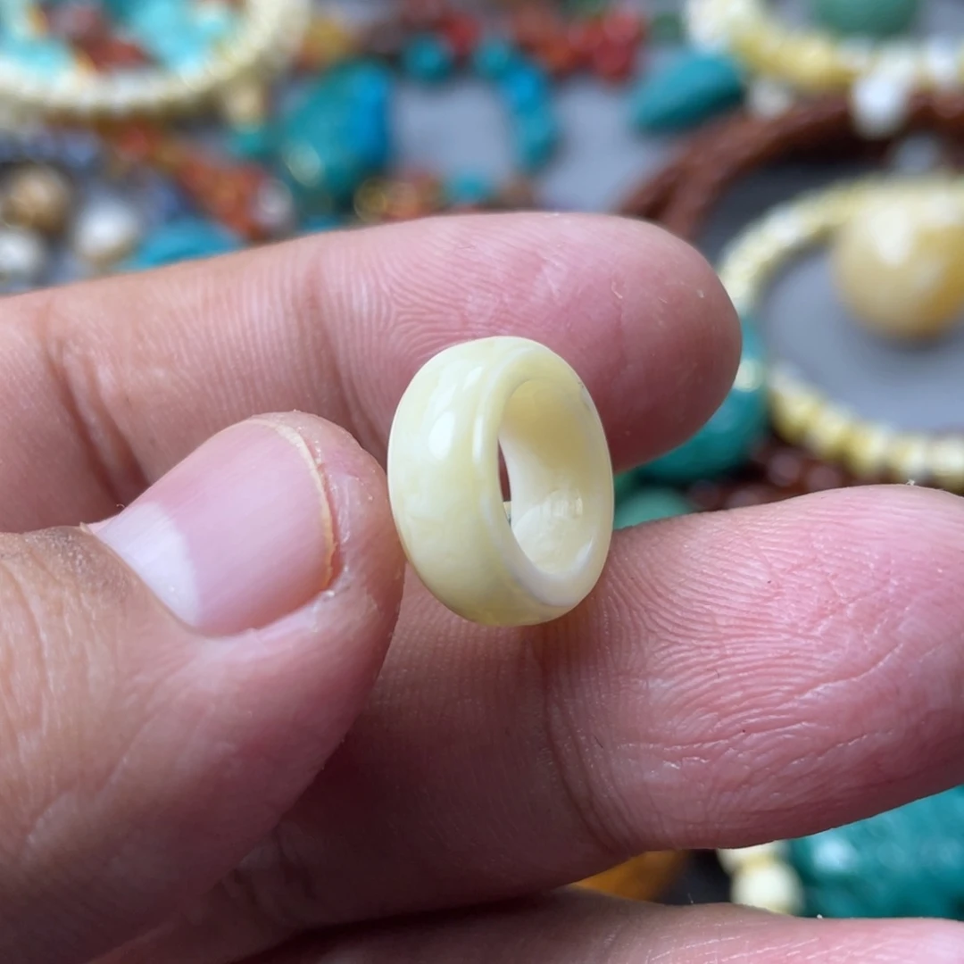 琥珀珠宝奇石未镶嵌93