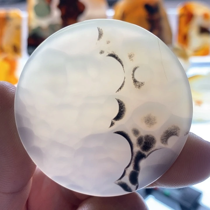 玛瑙/玉髓颈饰未镶嵌