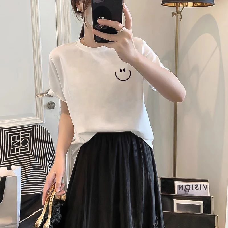 圆领纯棉百搭半袖T恤女新款夏季2025年短袖显瘦减龄笑脸内搭上衣