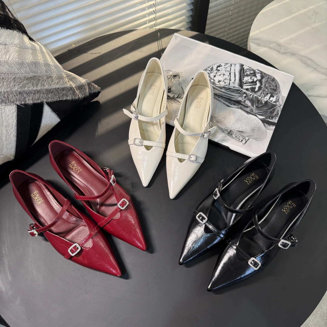 【老罗专属】EM2025年春季新款法式晚风鞋女浅口尖头增高带扣单鞋女