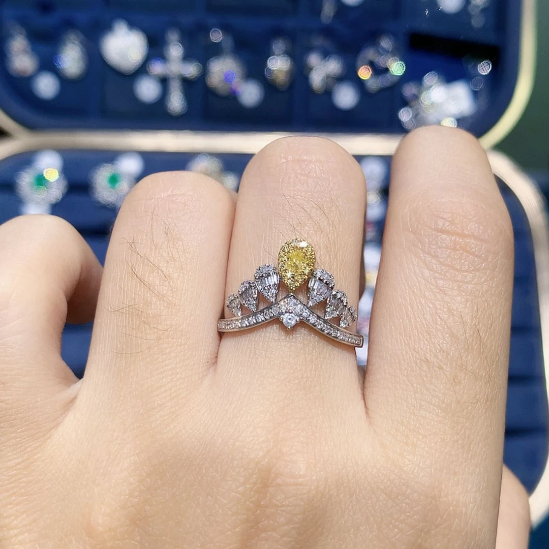 【闪购商品】18K金镶嵌戒指/指环钻石